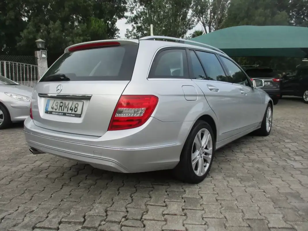 Mercedes-Benz C 220 2012 - 13500 EUR, 260000 km - 260000km - foto 5 de 21
