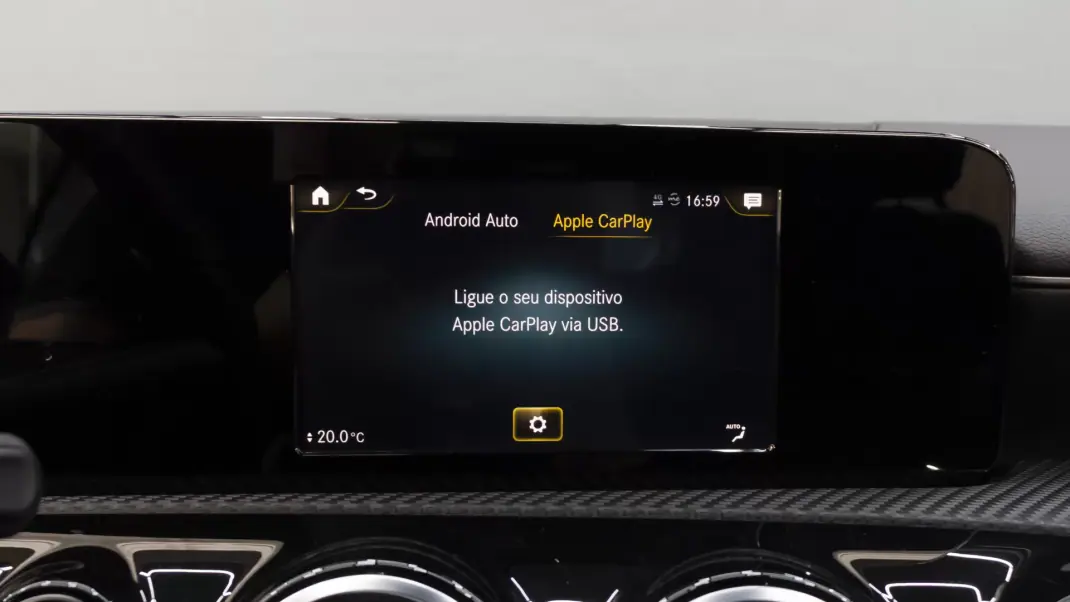 Mercedes-Benz CLA 180 2022 - 23900 EUR, 105000 km - 105000km - foto 29 de 33