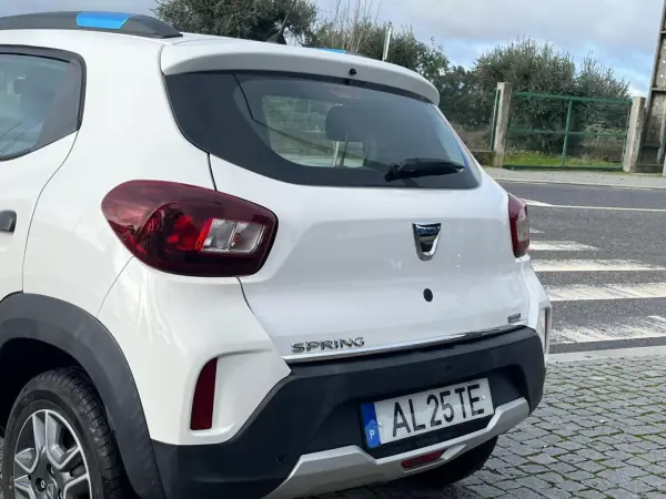 Dacia Spring 2021 - 12900 EUR, 14900 km - AUTO.MOTO.pt - 14900km - foto 9 de 28