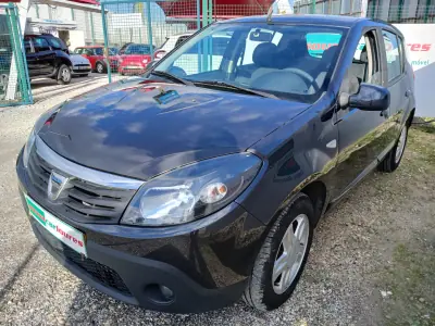 Dacia Sandero 2012 - 5750 EUR, 158792 km - AUTO.MOTO.pt - 158792km - foto 4 de 31