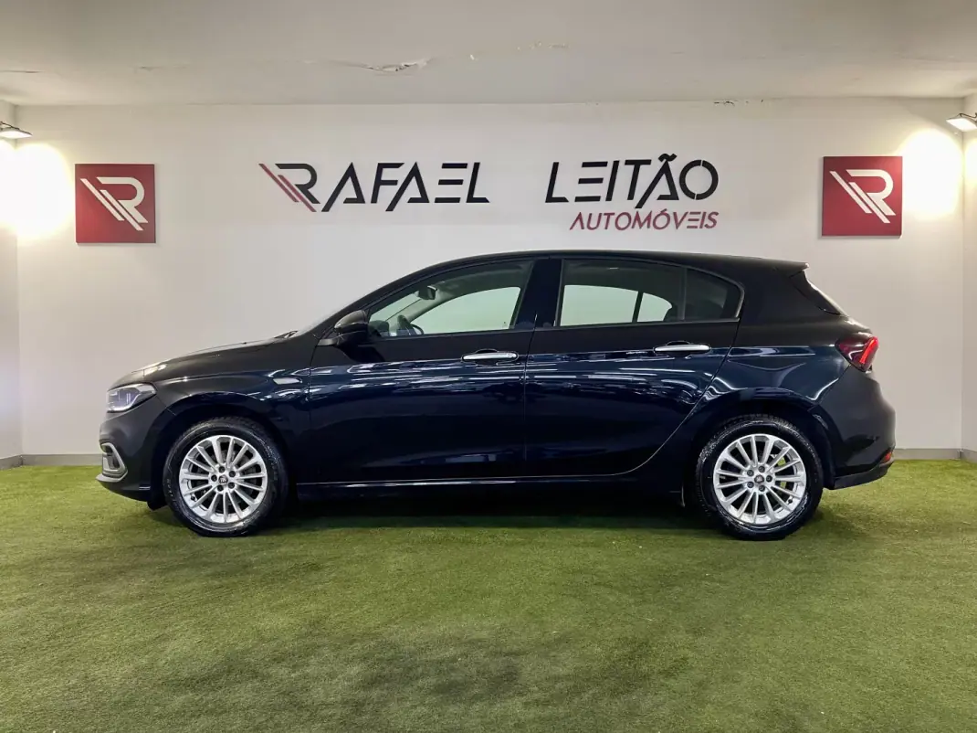 Fiat Tipo 2021 - 11700 EUR, 141000 km - AUTO.MOTO.pt - 141000km - foto 10 de 34