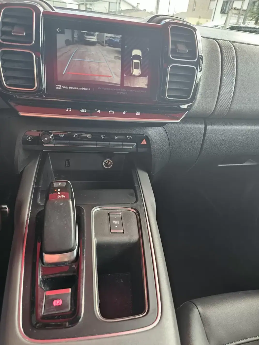 Citroën C5 Aircross 2021 - 17999 EUR, 117000 km - AUTO.MOTO.pt - 117000km - foto 14 de 19
