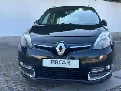Renault Grand Scénic 2016 - 8150 EUR, 256000 km - AUTO.MOTO.pt - 256000km - foto 2 de 29
