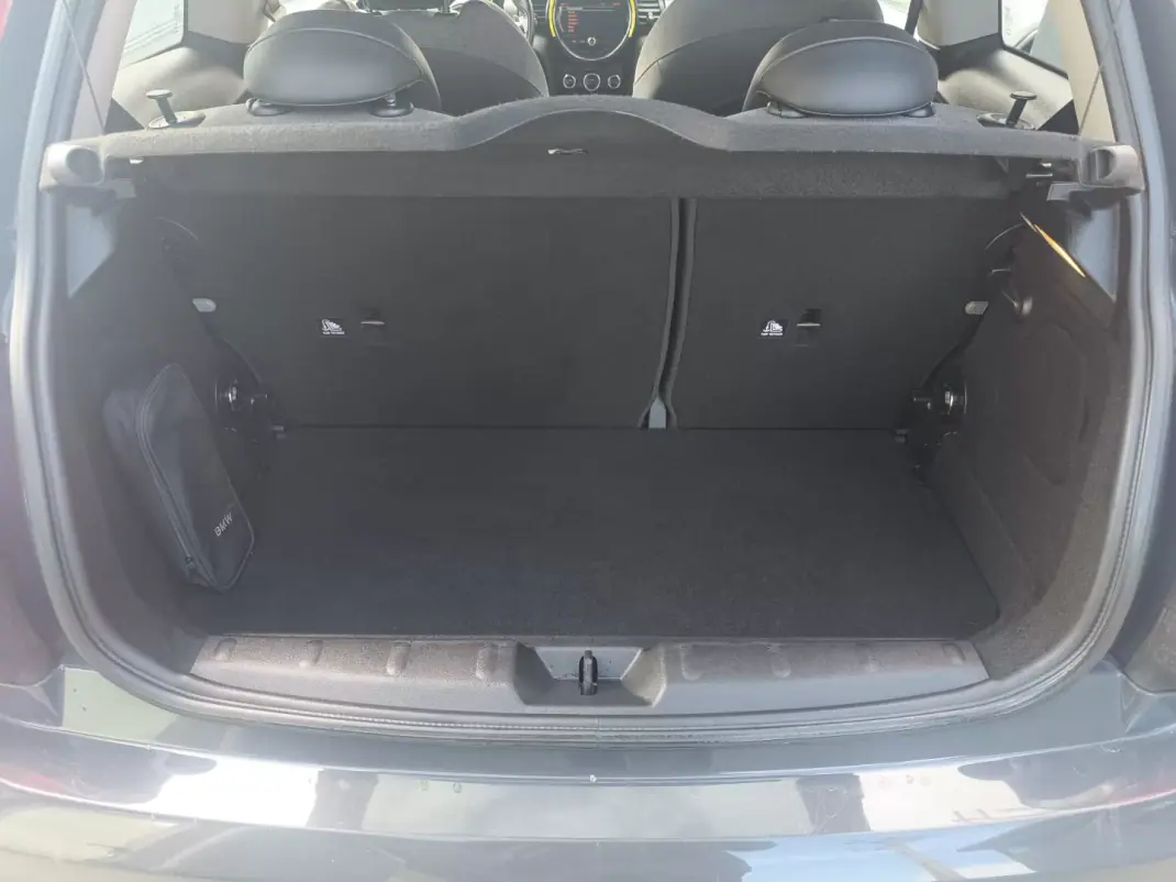 MINI Cooper S 2016 - 15900 EUR, 231018 km - AUTO.MOTO.pt - 231018km - foto 12 de 43