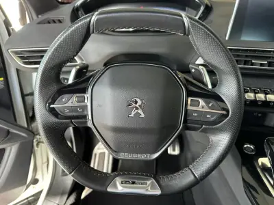 Peugeot 3008 2020 - 23900 EUR, 132834 km - AUTO.MOTO.pt - 132834km - foto 19 de 34