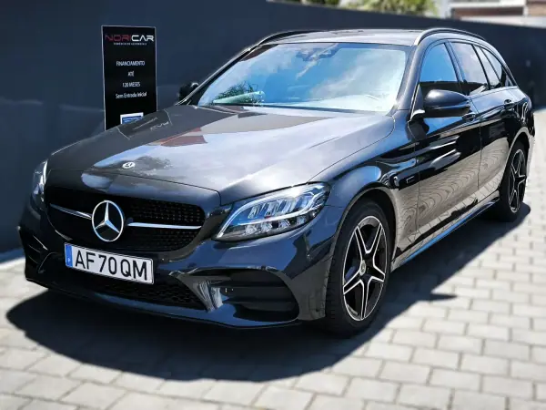Mercedes-Benz C 300 2021 - 27950 EUR, 159000 km - AUTO.MOTO.pt - 159000km - foto 13 de 15