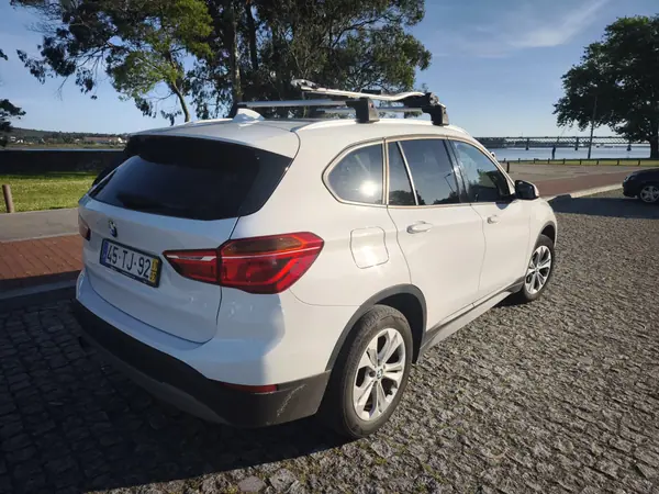 BMW X1 2017 - 19000 EUR, 108500 km - AUTO.MOTO.pt - 108500km - foto 14 de 18