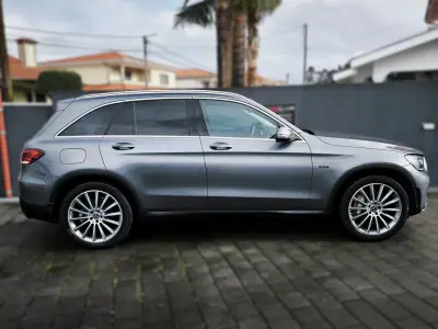Mercedes-Benz GLC 300 2020 - 36950 EUR, 97454 km - AUTO.MOTO.pt - 97454km - foto 16 de 42