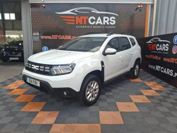 Dacia Duster 1.6 D CONTENTOR FRIGORIFICO ( FRIO PARQUE ) 2023 Gas GPL — 174 644 km · Faro Dacia Duster 2023