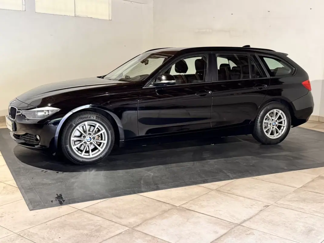 BMW 320 2014 - 15500 EUR, 163405 km - 163405km - foto 4 de 26