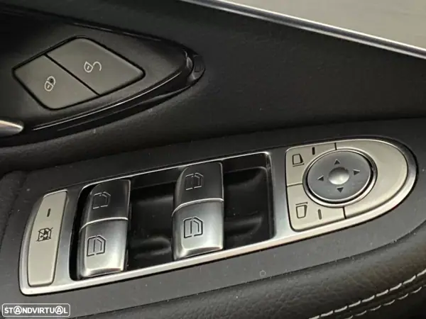 Mercedes-Benz GLC 300 2021 - 51950 EUR, 65000 km - AUTO.MOTO.pt - 65000km - foto 15 de 41
