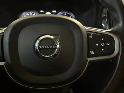 Volvo V60 2020 - 20950 EUR, 154000 km - AUTO.MOTO.pt - 154000km - foto 16 de 30