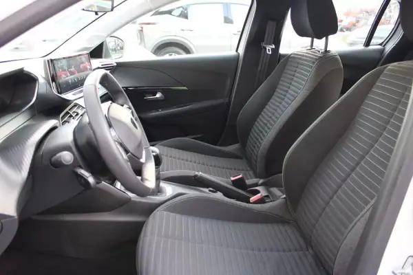 Peugeot 208 2024 - 17750 EUR, 25295 km - AUTO.MOTO.pt - 25295km - foto 5 de 25