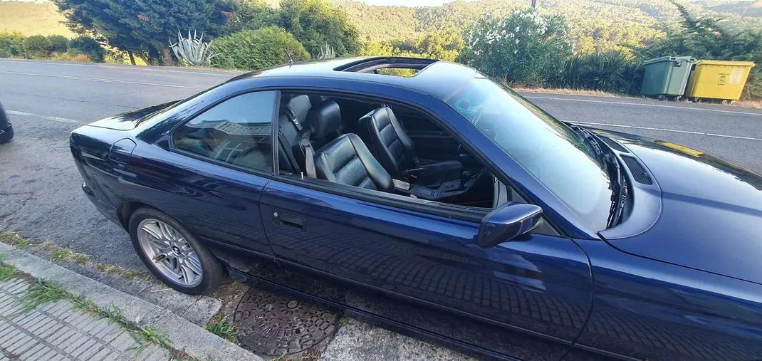 BMW 850 1991 - 11600 EUR, 211000 km - AUTO.MOTO.pt - 211000km - foto 2 de 5