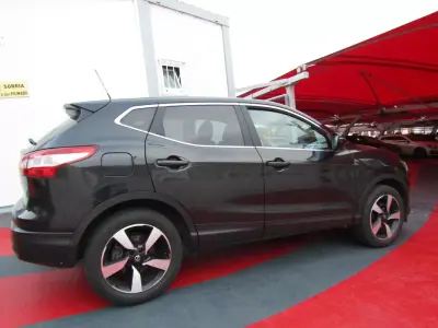 Nissan Qashqai 2017 - 16749 EUR, 121547 km - 121547km - foto 18 de 30