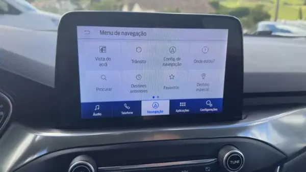 Ford Focus SW 2020 - 13800 EUR, 134000 km - AUTO.MOTO.pt - 134000km - foto 16 de 26