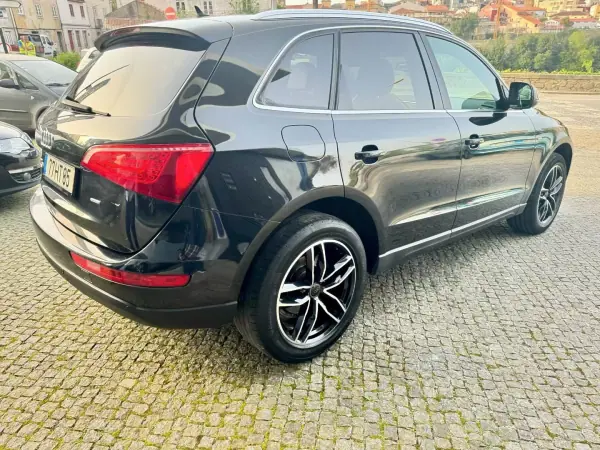 Audi Q5 2008 - 13900 EUR, 201500 km - AUTO.MOTO.pt - 201500km - foto 3 de 25