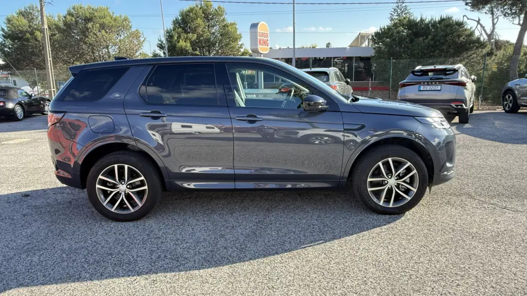 Land Rover Discovery Sport 2024 - 50200 EUR, 21000 km - AUTO.MOTO.pt - 21000km - foto 4 de 33
