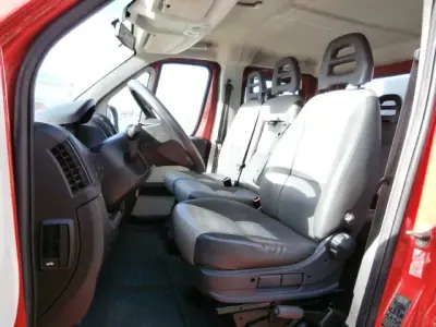 Fiat 2014 - 17000 EUR, 238159 km - AUTO.MOTO.pt - 238159km - foto 11 de 24