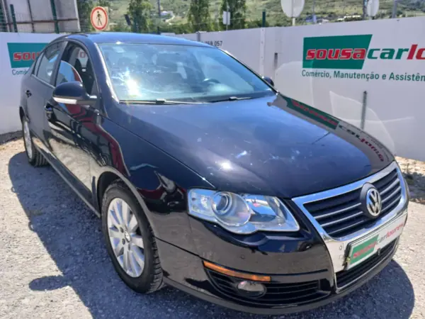Volkswagen Passat 2008 - 7350 EUR, 187033 km - AUTO.MOTO.pt - 187033km - foto 4 de 25