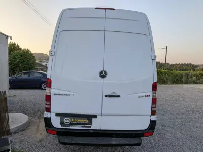 Mercedes-Benz Sprinter 316cdi L2H2 Média Tecto Alto 2013 - 19900 EUR, 190000 km - AUTO.MOTO.pt - 190000km - foto 4 de 18