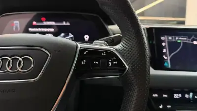 Audi e-tron GT 2022 - 57990 EUR, 59200 km - AUTO.MOTO.pt - 59200km - foto 23 de 28