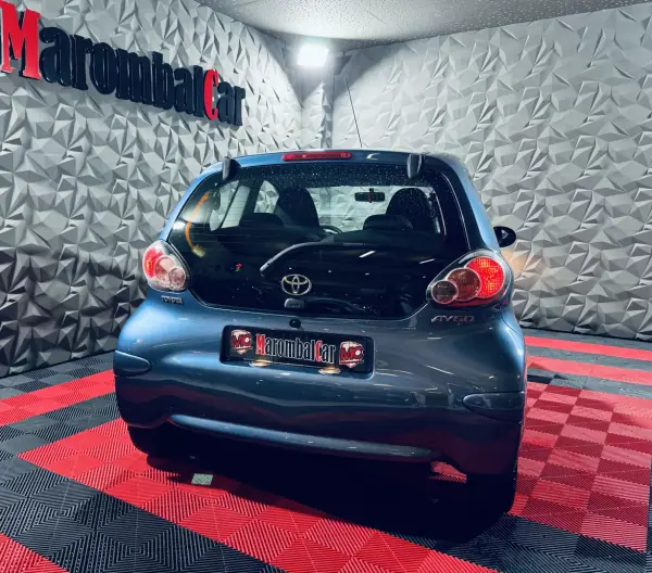 Toyota Aygo 2008 - 4990 EUR, 112320 km - AUTO.MOTO.pt - 112320km - foto 10 de 25