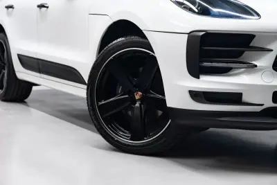 Porsche Macan 2018 — foto 4 de 54