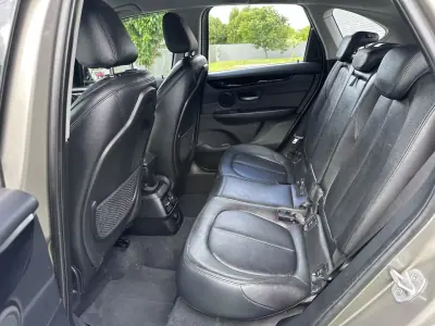 BMW 218 Active Tourer 2014 - 13900 EUR, 150000 km - AUTO.MOTO.pt - 150000km - foto 29 de 64