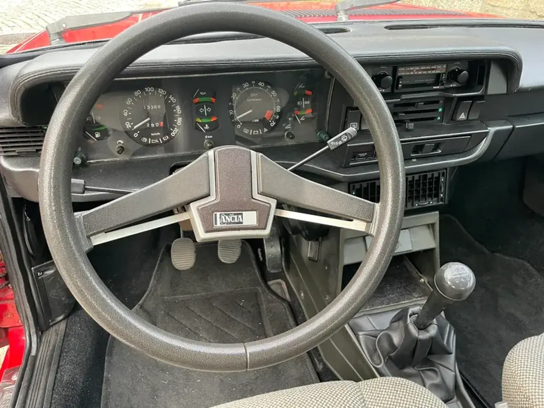 Lancia Beta 1980 - 13900 EUR, 113000 km - 113000km - foto 20 de 41