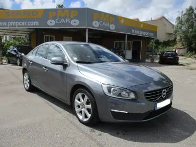 Volvo S60 2016 - 236000km
