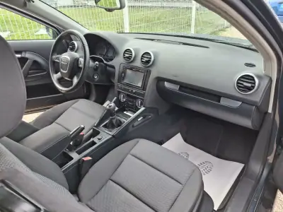 Audi A3 2012 - 9990 EUR, 279321 km - AUTO.MOTO.pt - 279321km - foto 18 de 20