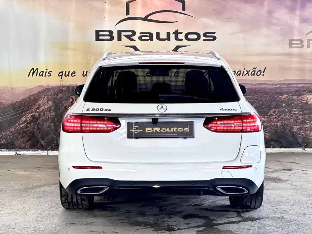 Mercedes-Benz E 300 2022 - 38900 EUR, 155105 km - AUTO.MOTO.pt - 155105km - foto 7 de 37