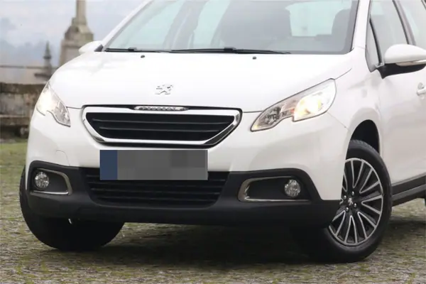 Peugeot 2008 2015 — foto 3 de 15