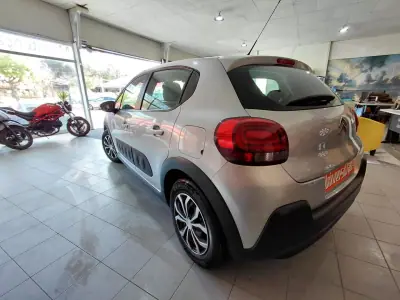 Citroën C3 2017 - 10900 EUR, 99000 km - AUTO.MOTO.pt - 99000km - foto 5 de 19