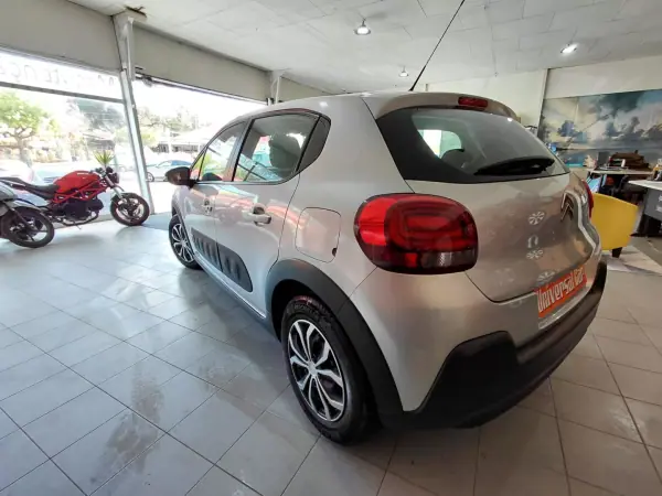 Citroën C3 2017 - 10900 EUR, 99000 km - AUTO.MOTO.pt - 99000km - foto 5 de 19