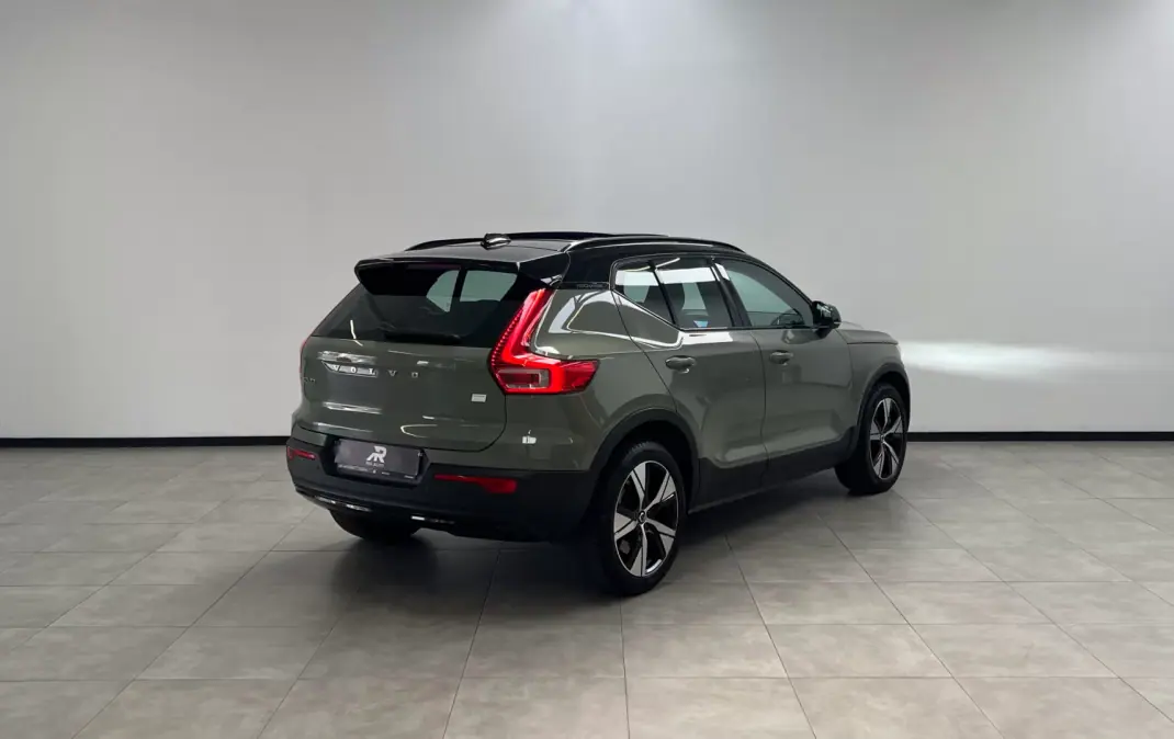 Volvo XC 40 2022 - 26900 EUR, 99000 km - 99000km - foto 7 de 25