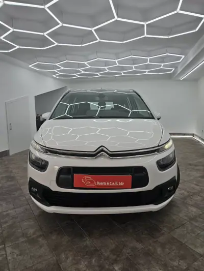 Citroën C4 Grand Picasso 2018 - 13650 EUR, 245556 km - AUTO.MOTO.pt - 245556km - foto 24 de 43