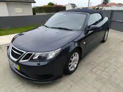 Saab 9-3 Cabriolet 2008 - 14000 EUR, 260700 km - AUTO.MOTO.pt - 260700km - foto 11 de 14