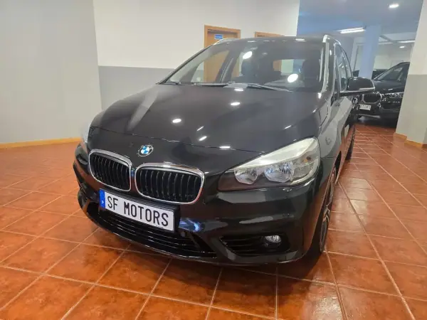 BMW 218 Active Tourer 2015 - 15890 EUR, 162866 km - AUTO.MOTO.pt - 162866km - foto 3 de 47