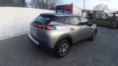 Peugeot 2008 2023 - 18250 EUR, 30000 km - AUTO.MOTO.pt - 30000km - foto 26 de 44