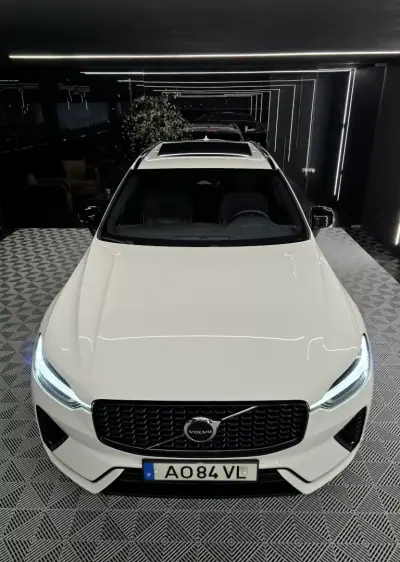 Volvo XC 60 2022 - 36750 EUR, 142382 km - AUTO.MOTO.pt - 142382km - foto 11 de 37