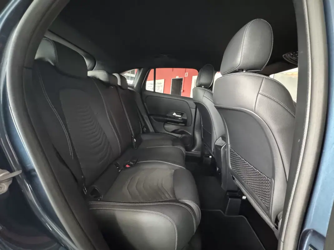 Mercedes-Benz GLA 180 2022 - 35990 EUR, 98845 km - AUTO.MOTO.pt - 98845km - foto 12 de 22