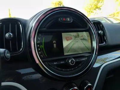 MINI Countryman 2018 - 18250 EUR, 148200 km - AUTO.MOTO.pt - 148200km - foto 22 de 31