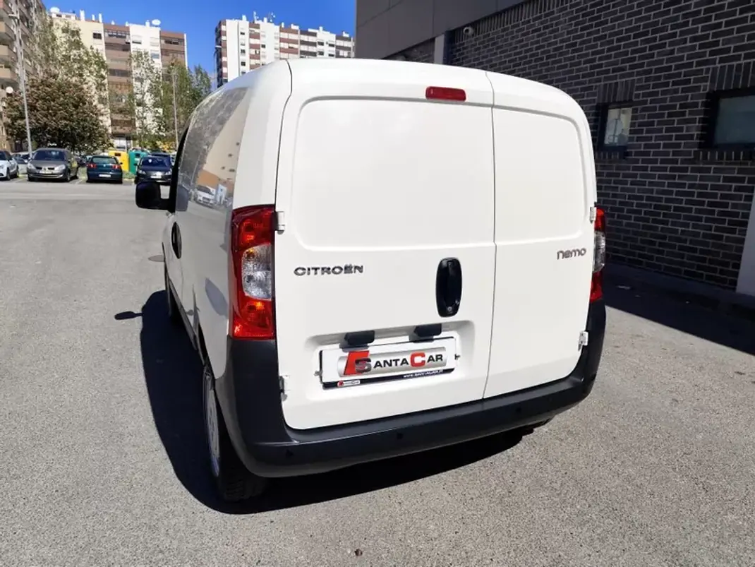 Citroën Nemo 1.3 HDI IVA DEDUTIVEL PACK CLIM 2017 - 8980 EUR, 79000 km - AUTO.MOTO.pt - 79000km - foto 17 de 24