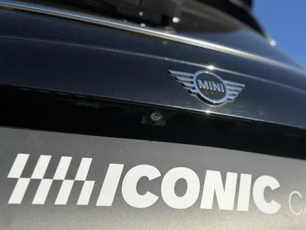 MINI 5 Portas 2019 - 15790 EUR, 179000 km - AUTO.MOTO.pt - 179000km - foto 11 de 39