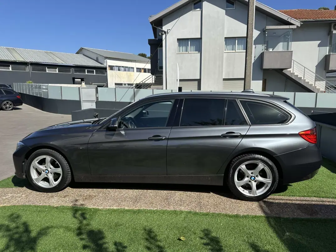 BMW 318 2014 - 11900 EUR, 250000 km - 250000km - foto 18 de 60