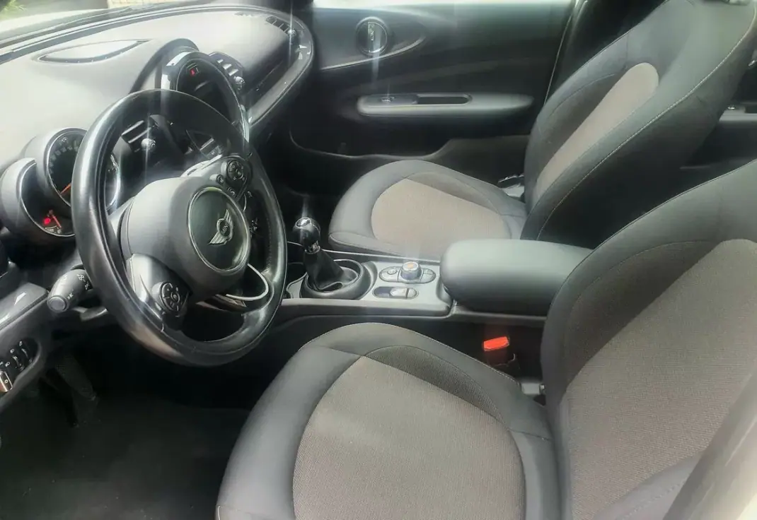 MINI Clubman 2016 - 14990 EUR, 110000 km - 110000km - foto 6 de 10