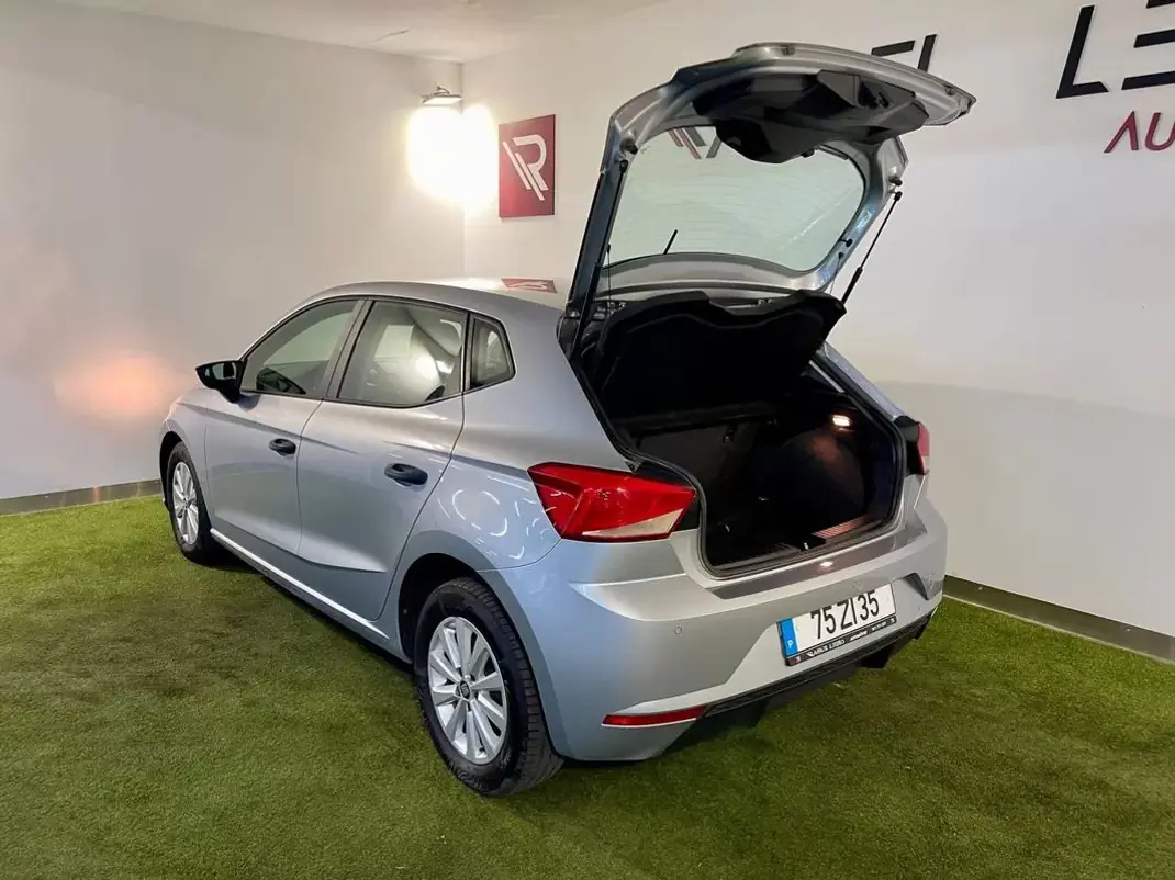 SEAT Ibiza 2019 - 10950 EUR, 170000 km - AUTO.MOTO.pt - 170000km - foto 27 de 28