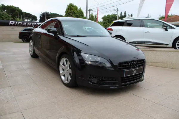 Audi TT Coupé 2009 - 15450 EUR, 207000 km - AUTO.MOTO.pt - 207000km - foto 3 de 24